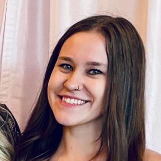 Sara A., Sr Customer Care